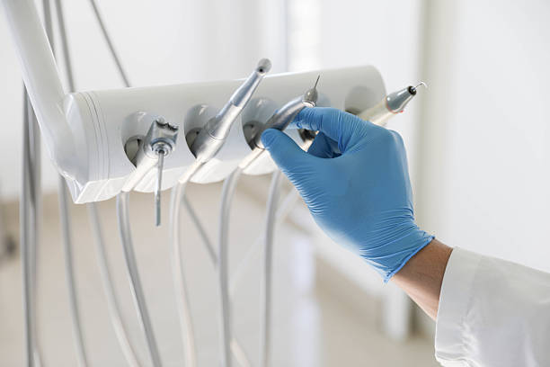 Professional Emergency Dentist technician working in North Lakes, AK